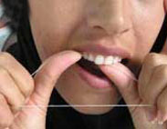 آموزش تصویری استفاده از نخ دندان