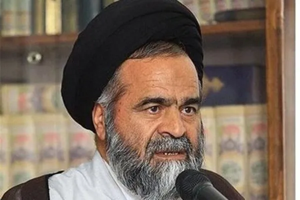 حسینیپور: خدمت به سالمندان نیازمند حفظ کرامت انسانی است