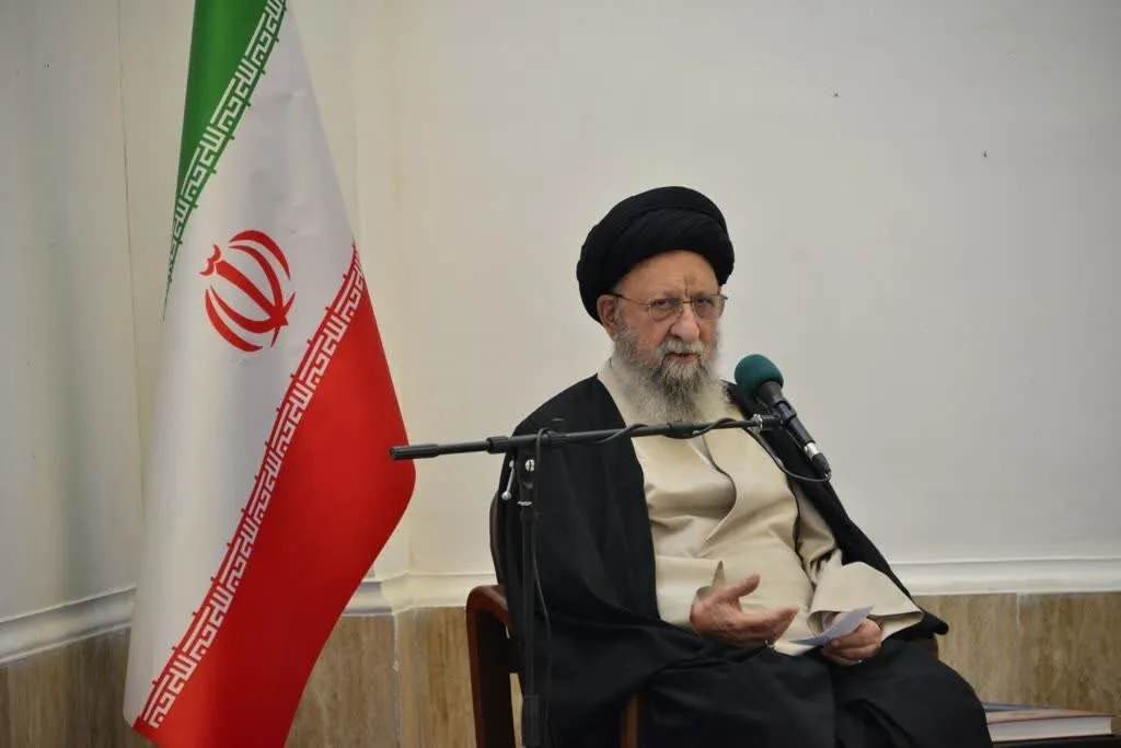 نورمفیدی: نجات جان انسانها با پاداش مادی قابل جبران نیست