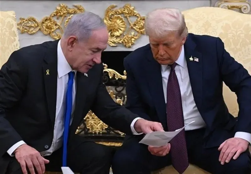 الجزیره: آمریکا احتمالا پیشنهاد «ترتیببندی جدید» برای توافق با ایران ارائه کرده/سازمان عملیات تجارت دریایی بریتانیا: دیروز سه کشتی در تنگه هرمز هدف «پرتابههایی ناشناس» قرار گرفتند/بلومبرگ: صندوق ۳۰۰ میلیارد دلاری امارات برای برای دور زدن تنگه هرمز/فرمانداری: صدای انفجار در حوالی کلانتری ۱۹ زاهدان،