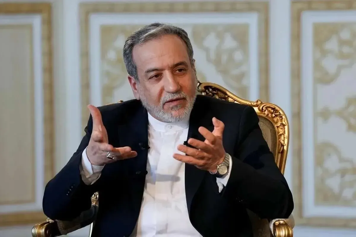 عراقچی: اگر آمریکا اقدامات مشخصی انجام دهد، آمادهایم تنگه هرمز را بازگشایی کنیم / ما اهمیتی به انتخابات میاندورهای آمریکا نمیدهیم؛ آنچه برای ما اهمیت دارد منافع ملیمان است / میخواهیم به جنگ پایان داده شود