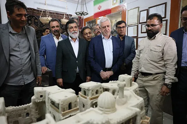 بازدید معاون صنایعدستی کشور از موزه مردمشناسی ایزدخواست