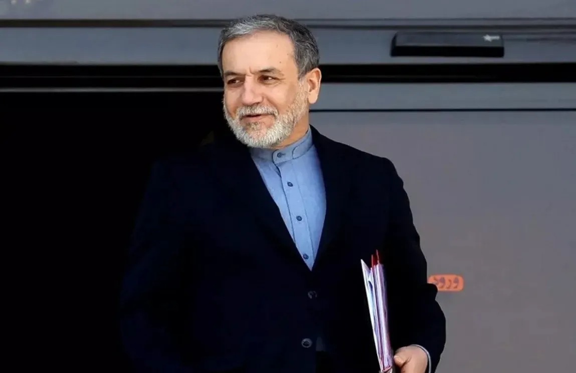 سخنگوی سپاه: یک شهپاد خودروان چندمیلیوندلاری آمریکا را صید کردیم؛ این، فقط شکار نیست، غنیمت اطلاعاتی است/ فارس: یک کروز دریایی به یک کشتی متخلف در مسیر غیرمجاز تنگۀ هرمز شلیک شد/ خبرگزاری دولت: عراقچی سهشنبه به کشور برمیگردد؛ هیات نمایندگی ایران در نیویورک برنامهای برای مذاکره با آمریکا ندارد