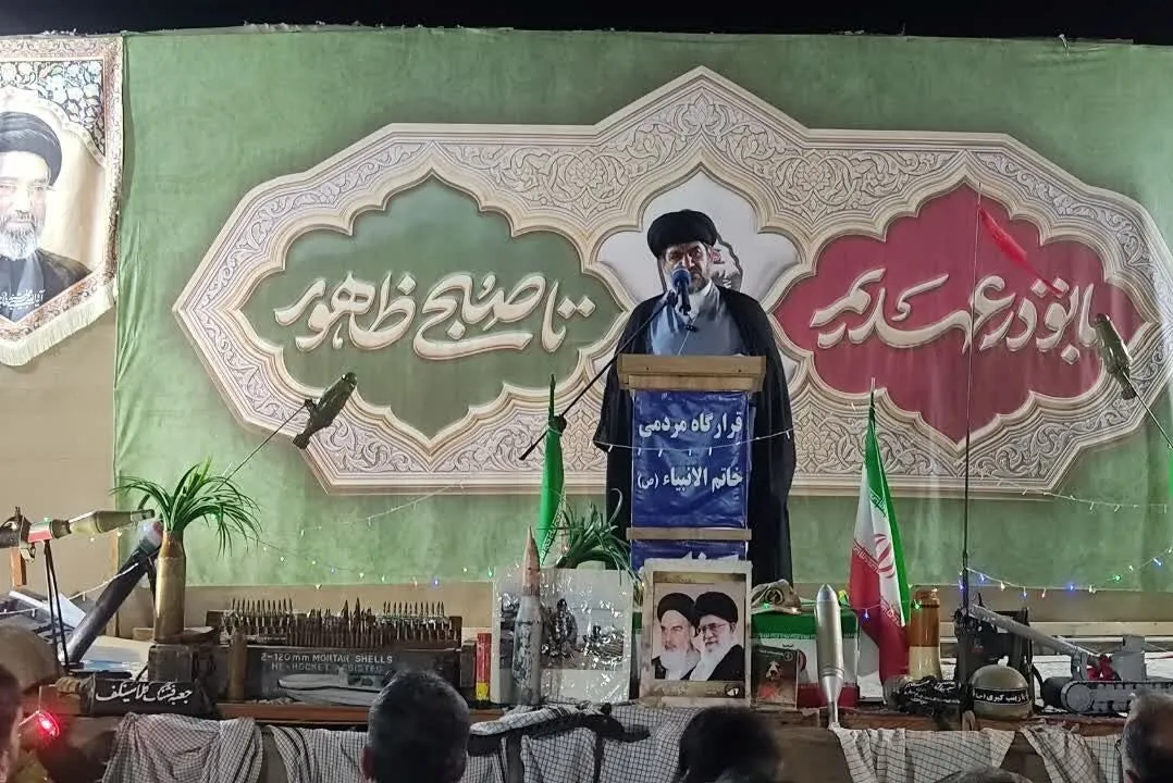 امام جمعه گناوه: حفظ انسجام ملی راه مقابله با توطئههای دشمن است