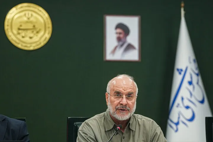 قالیباف: تا زمانی که دولت دست از تصدیگری در مسکنسازی برندارد، مشکل حل نمیشود/ میتوانیم به جوانان زمینهای ۲۰۰ متری اختصاص دهیم