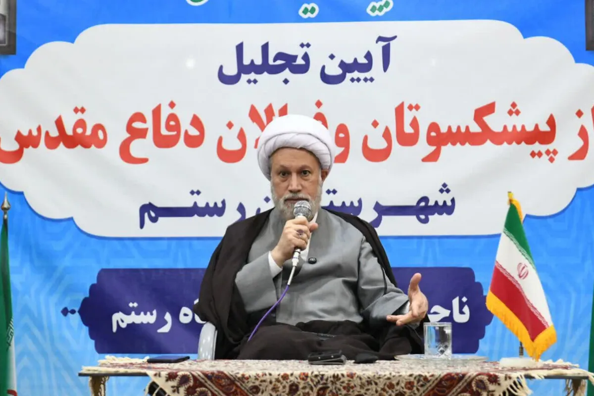 آیت الله دژکام: خون شهدای میناب سند مظلومیت ملت ایران است