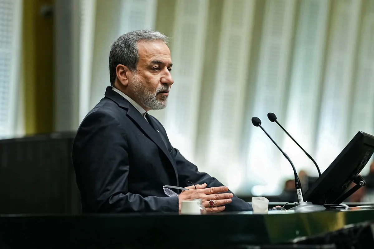 عراقچی: در صورت انجام اقدام‌های مشخص از سوی آمریکا، آماده بازگشایی تنگه هرمز هستیم