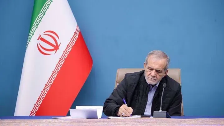 پزشکیان قانون پشتیبانی و رفع موانع تولید کشاورزی را ابلاغ کرد