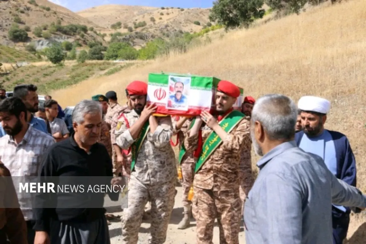کامیاران به استقبال شهید حیدر مرادی رفت؛پیکر شهید در زادگاهش آرام گرفت
