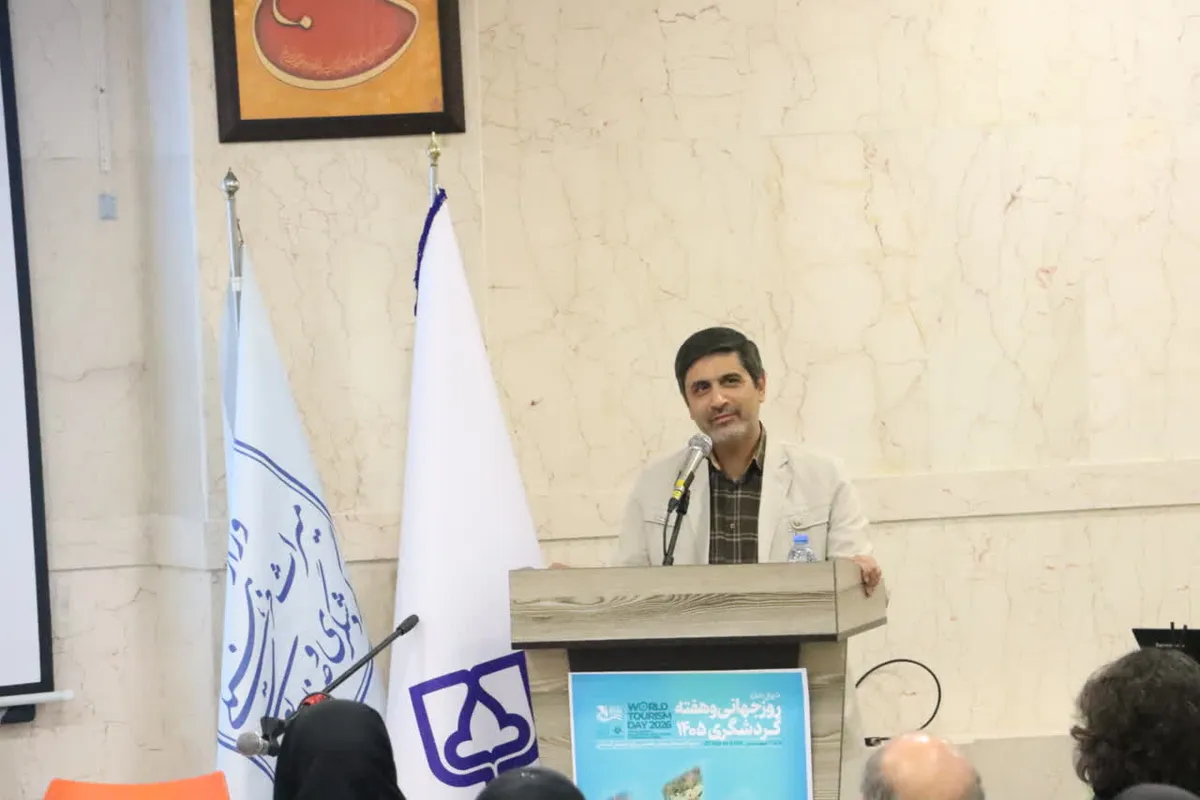 هفته گردشگری در سمنان؛ از هوش مصنوعی و اقتصاد تجربه تا رونق بوم‌گردی و احیای میراث فرهنگی