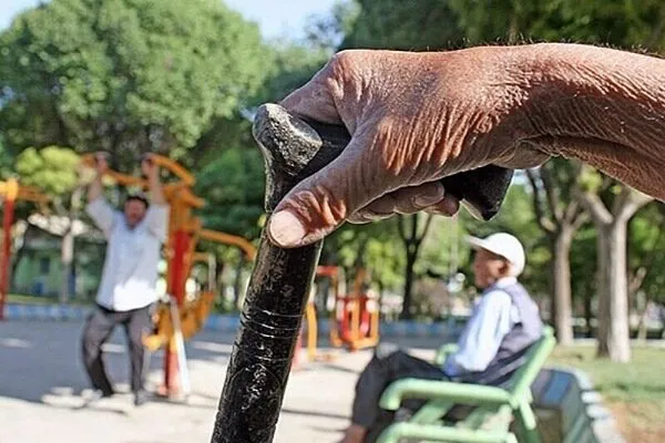 استان مرکزی و گذار جمعیتی؛ لزوم بازطراحی زیرساختها برای نسل نقرهای