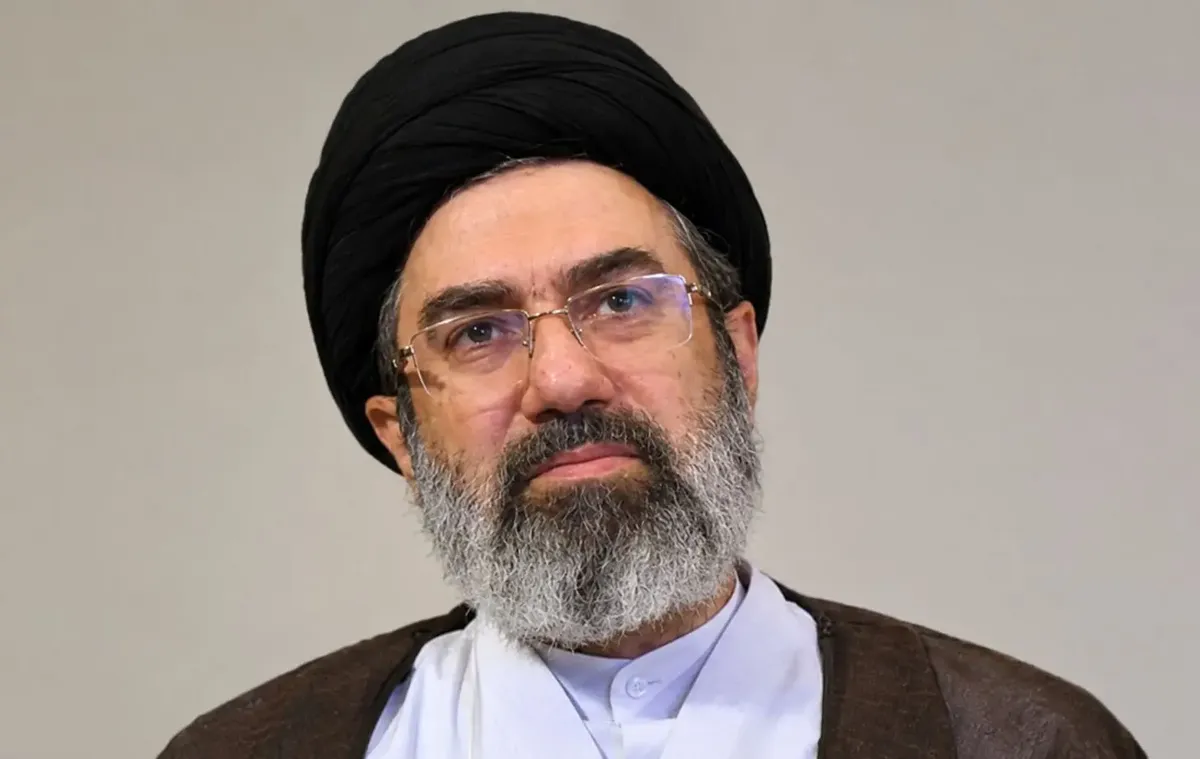 رهبر انقلاب: بر اساس محاسبات الهی، ایران قدرت اوّل جهان است