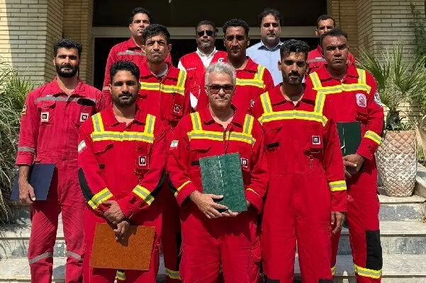 شهردار جاسک: آتشنشانان فرشتگان نجات دهنده جان انسانها هستند