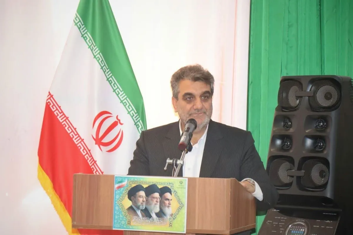 کولیوند: سمنان جایگاه برتر سواد آموزی کشور را دارد