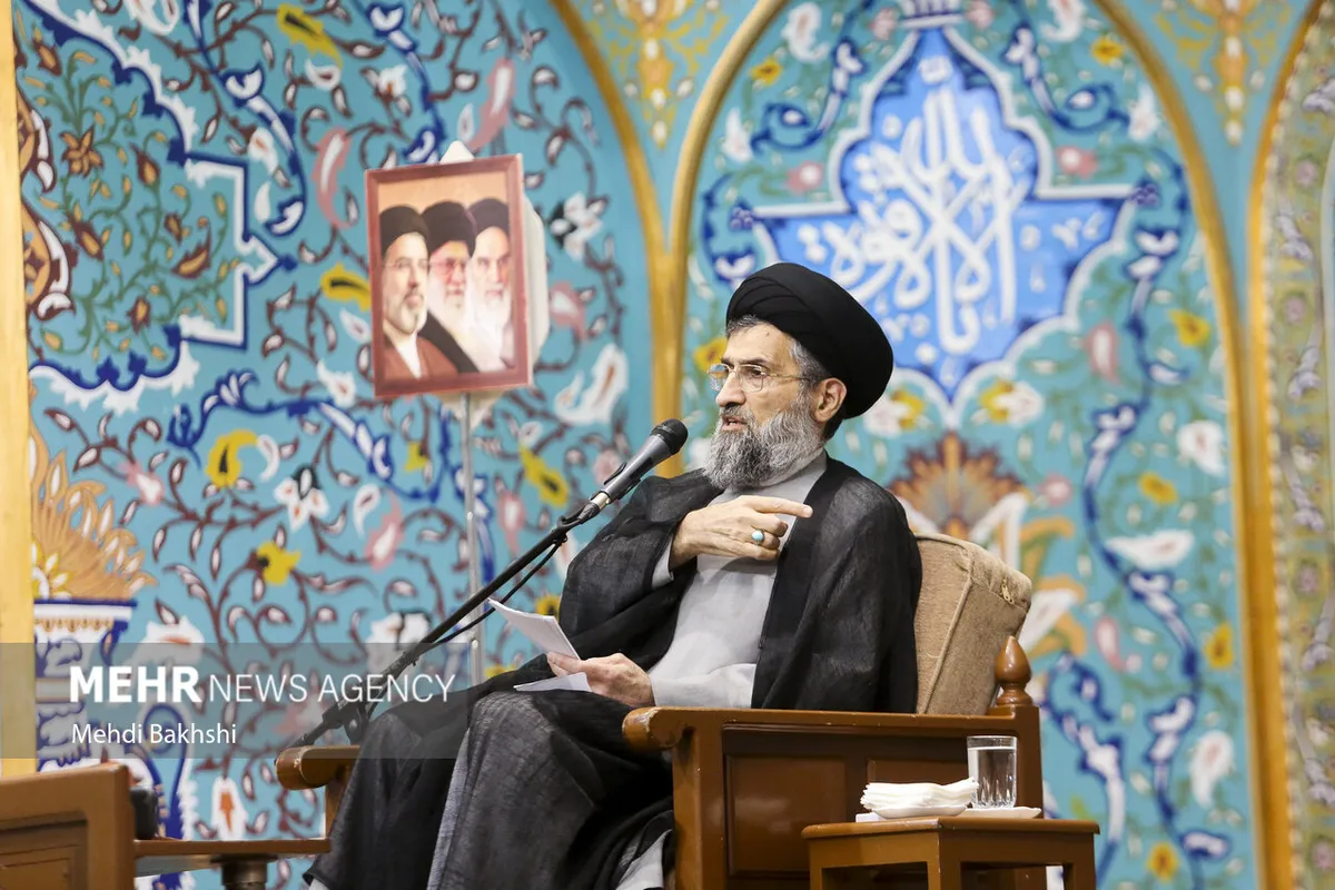 حسینی قمی:آیتالله شبیری زنجانی علم رابا تواضع وخدمت به مردم همراه کرد