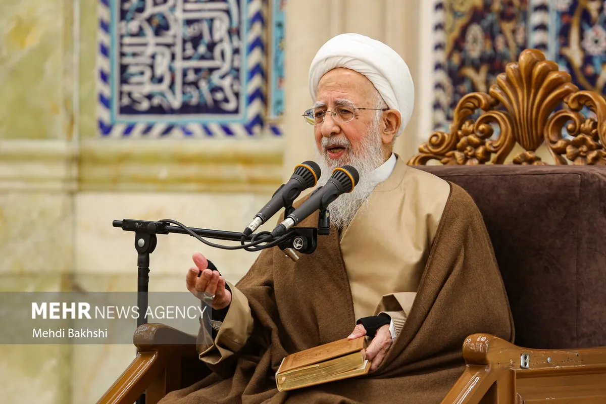 آیت الله جوادیآملی: توحیدباید در همه شئون زندگی انسان ظهور داشته باشد