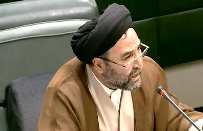 نماینده مجلس: جمعیت جانفدایان کشور به ۳۱ میلیون نفر رسید/ حفظ تنگه هرمز تحریم ها را بی اثر کرد