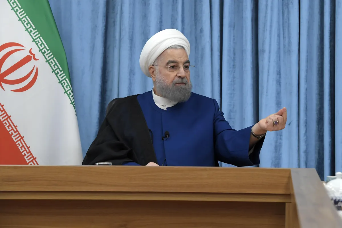 روحانی: من نه کلمه رفراندوم را گفتم و نه کلمه همهپرسی را / ما وسط بحران هستیم؛ هنوز از جنگ خارج نشدیم