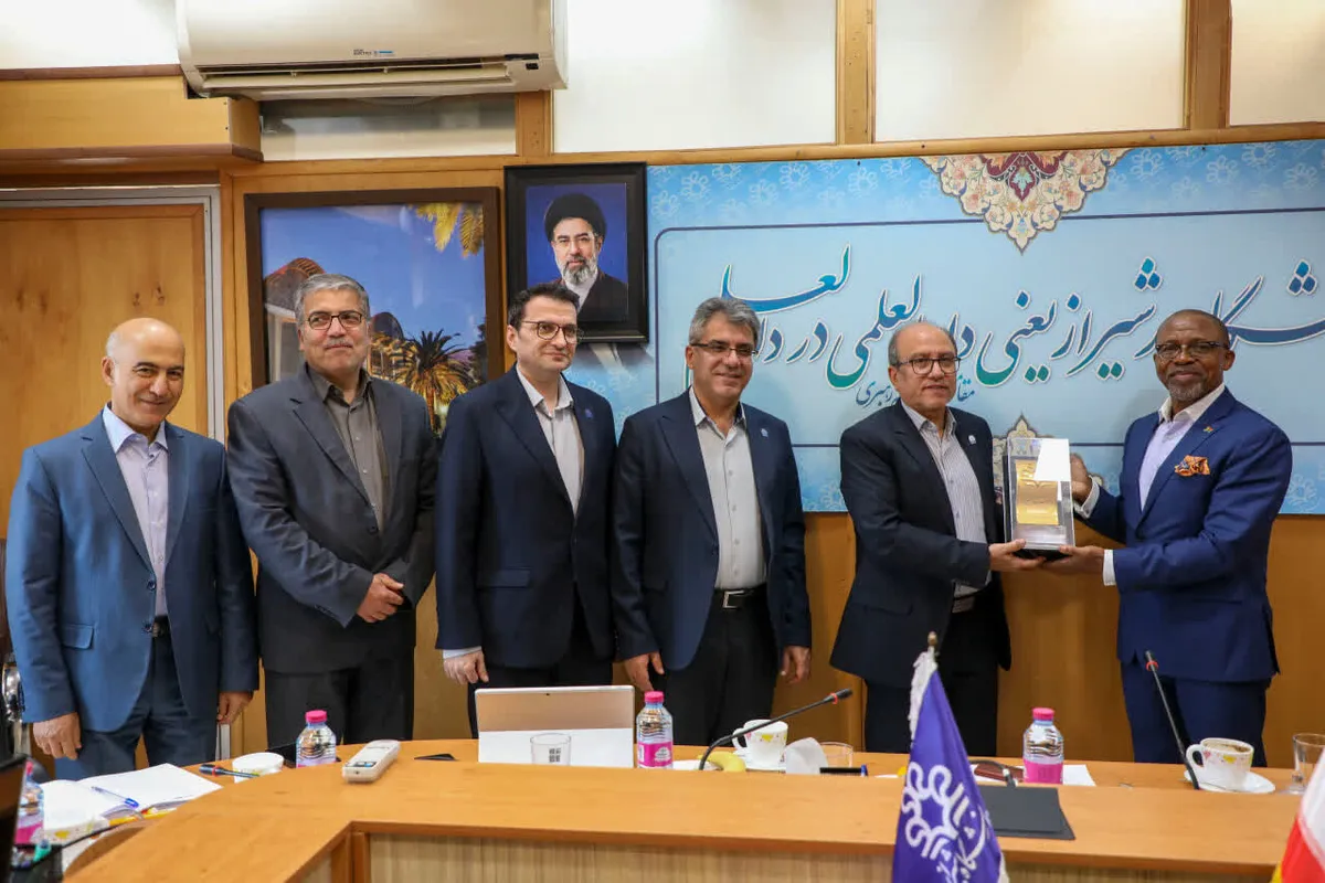 همکاری دانشگاه شیراز با آفریقای جنوبی باید عملیاتی شود