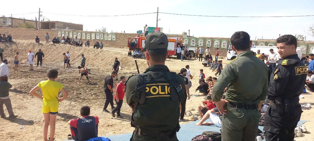 نخستین دوره مسابقات کشتی ساحلی شهرستان صالح‌آباد خراسان رضوی