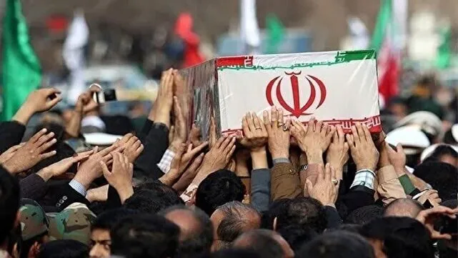 تشییع پیکر مطهر شهید جمشیدی در گلزار شهدای شهرستان بافت