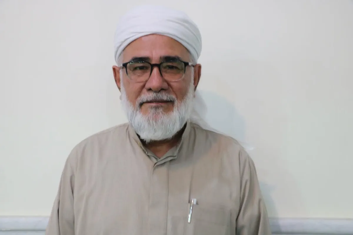 امام جمعه موقت اهلسنت کنگان: گرانی کالاهای اساسی مهار شود