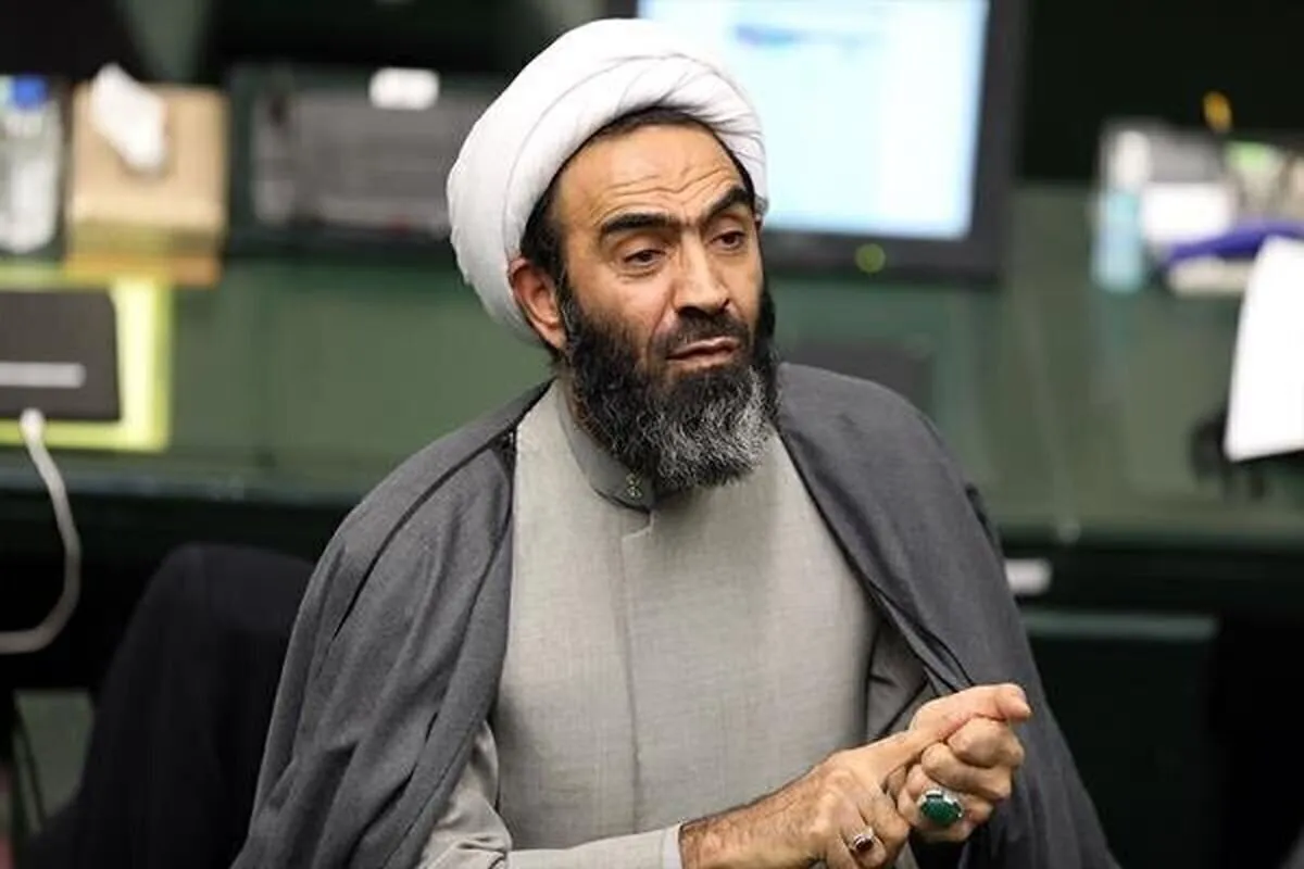 نقدعلی: وزیر پیشنهادی دفاع فاقد روحیه جهادی برای تصدی در وزارت دفاع است