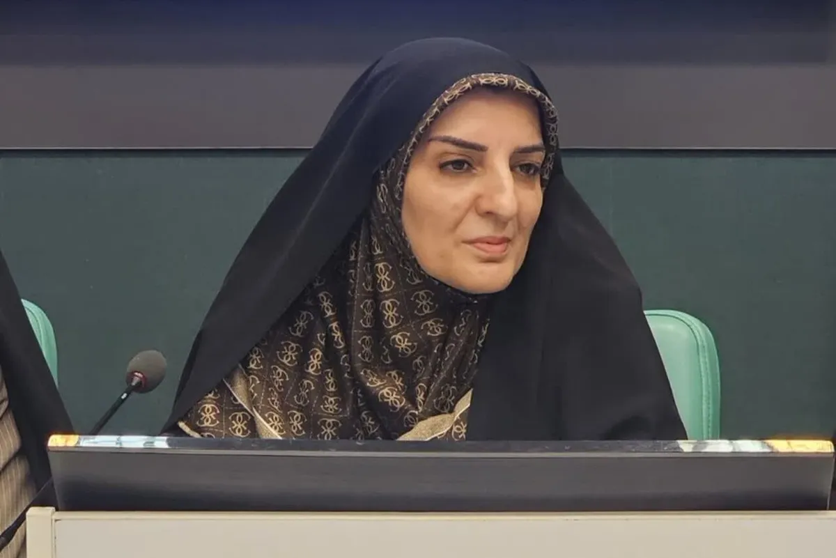 تأکید مدیرکل امور بانوان یزد بر تقویت شبکهسازی و توسعه کارآفرینی زنان
