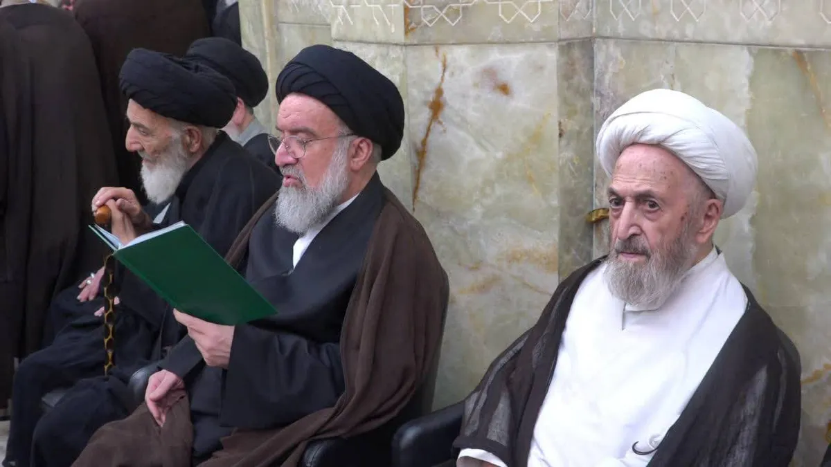 مراسم چهلمین روز ارتحال  آیت الله شبیری زنجانی از طرف آیت الله سبحانی برگزار شد