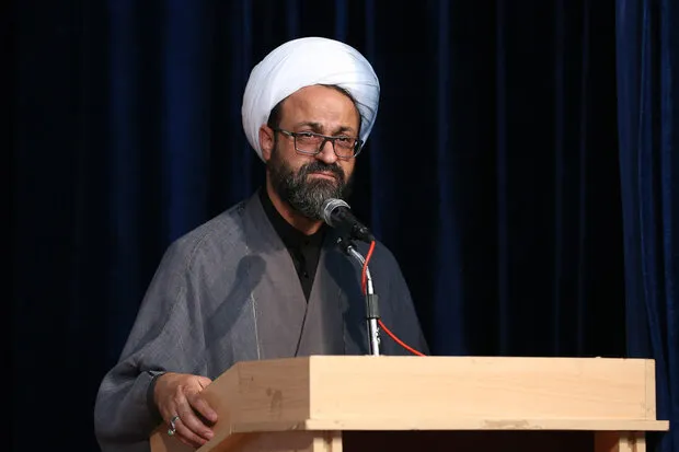 امامجمعه آبگرم: حفظ قدرت خرید مردم باید در اولویت دولت باشد