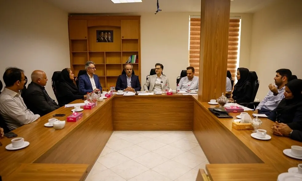 حضور مدیرکل امور مالیاتی هرمزگان در کیش