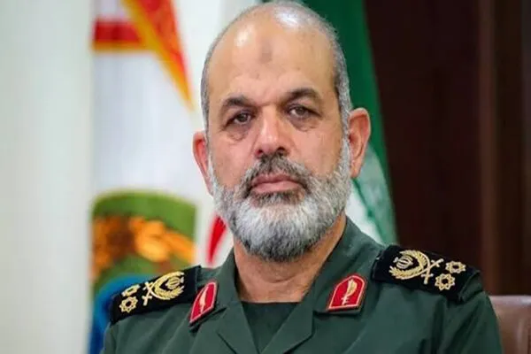 فرمانده کل سپاه از جهادگران «خدمت فاطمی» شیراز تقدیر کرد