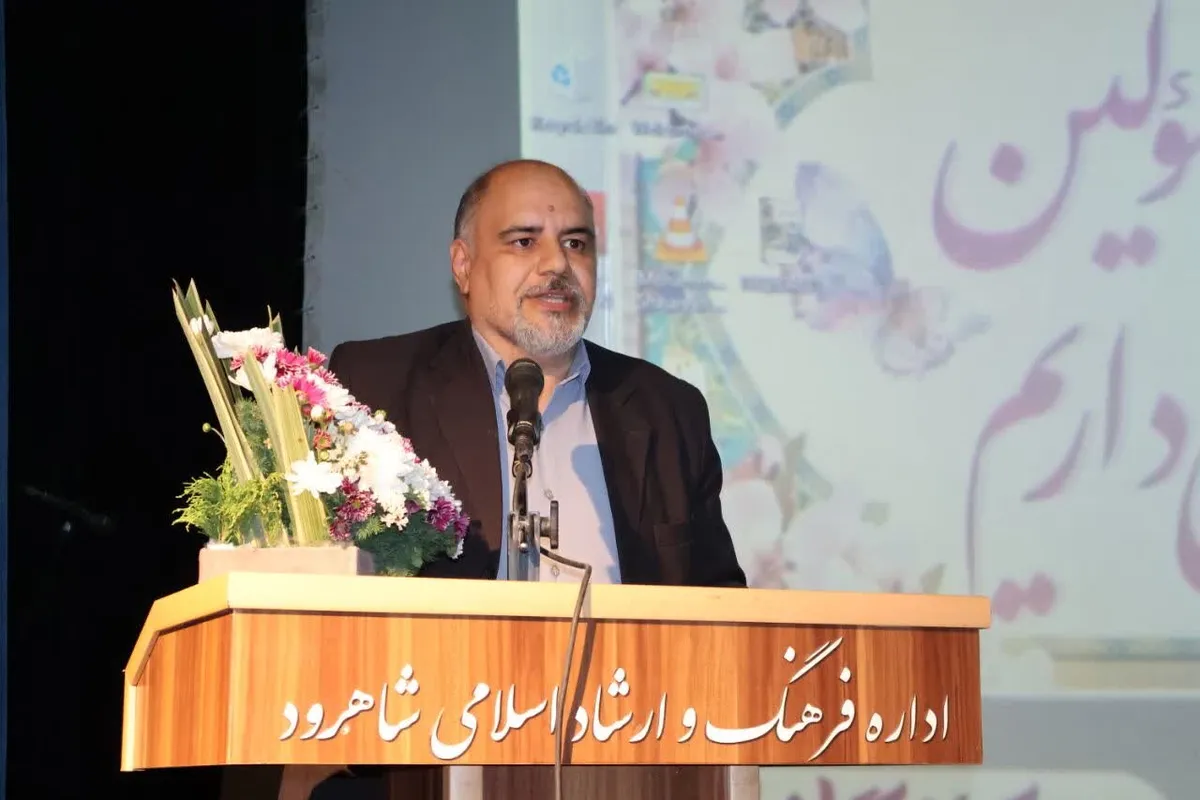 پایان جشنواره ملی مد و لباس استان سمنان با نمایش ۲۰۰ اثر