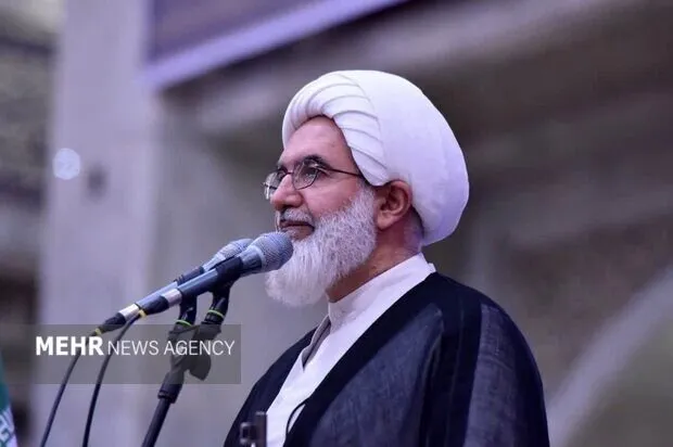 خطیب نماز جمعه تهران:  فتنه «زن زندگی ازادی» همان «زن، مردگی و بدبختی و اسارت» بود/ پرچم این فتنه دست ترامپ و نتانیاهو بود