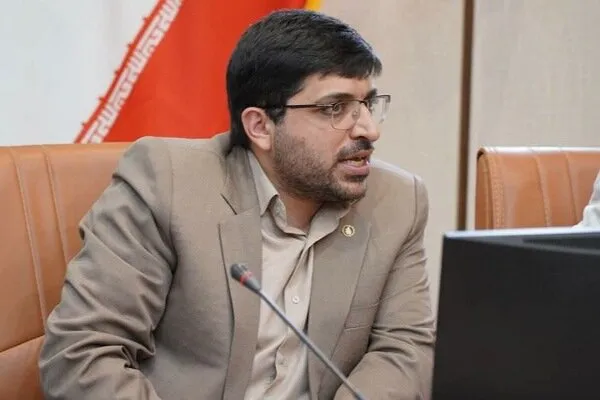 طهماسبی: ماندگاری نخبگان مرکزی در گرو تأمین مسکن و فرصتهای شغلی است