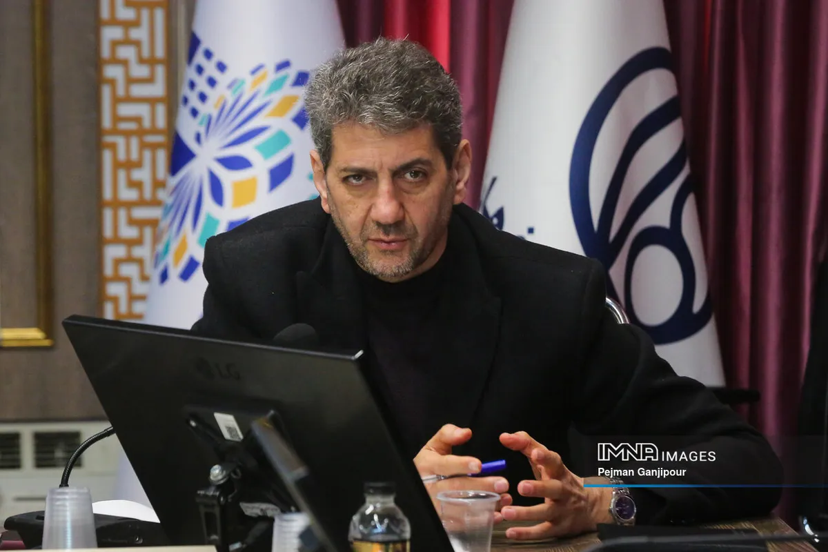 پیگیری هفتگی پروژههای آبی اصفهان با هدف بهبود وضعیت کشاورزی انجام میشود