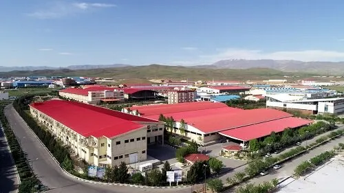 قزوین در شرایط جنگی ۶۰سرمایهگذار صنعتی جذب کرد