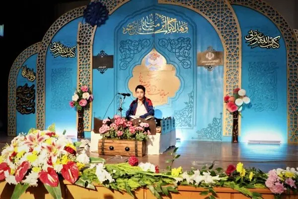 درخشش دانش‌آموزان همدانی با کسب ۸ رتبه کشوری در مسابقات قرآن و نماز