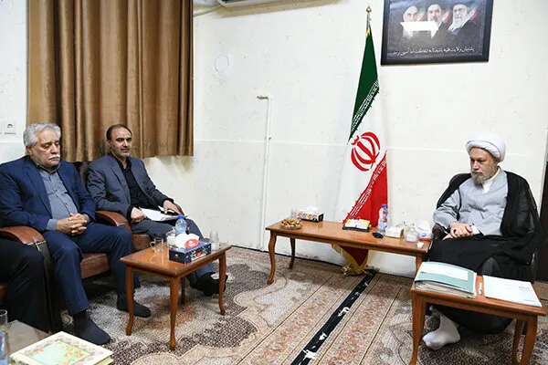 آیتالله دژکام: حل اختلافات با صلح و سازش به انسجام اجتماعی کمک میکند