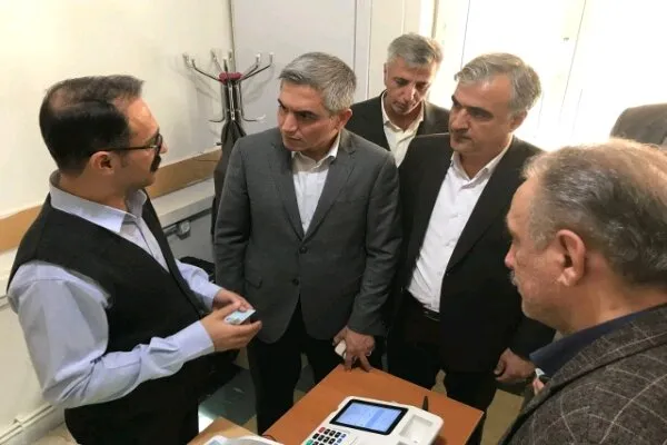 فتحی: انتخابات الکترونیکی مسیر صیانت از آرای مردم را هموار میکند