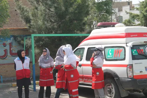 دانشآموزان ورامین برای مواجهه با شرایط بحرانی آموزش دیدند