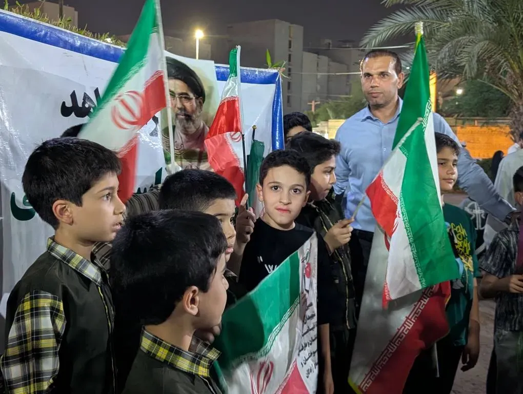 تجدید بیعت دانش آموزان مقام معظم رهبری تجمعات شبانه