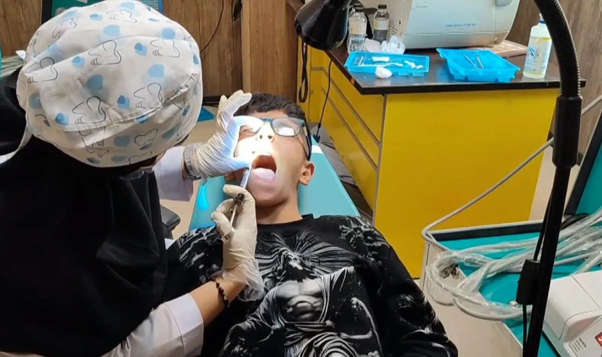 ارائه خدمات دندان پزشکی به مناطق کم برخوردار در مریوان