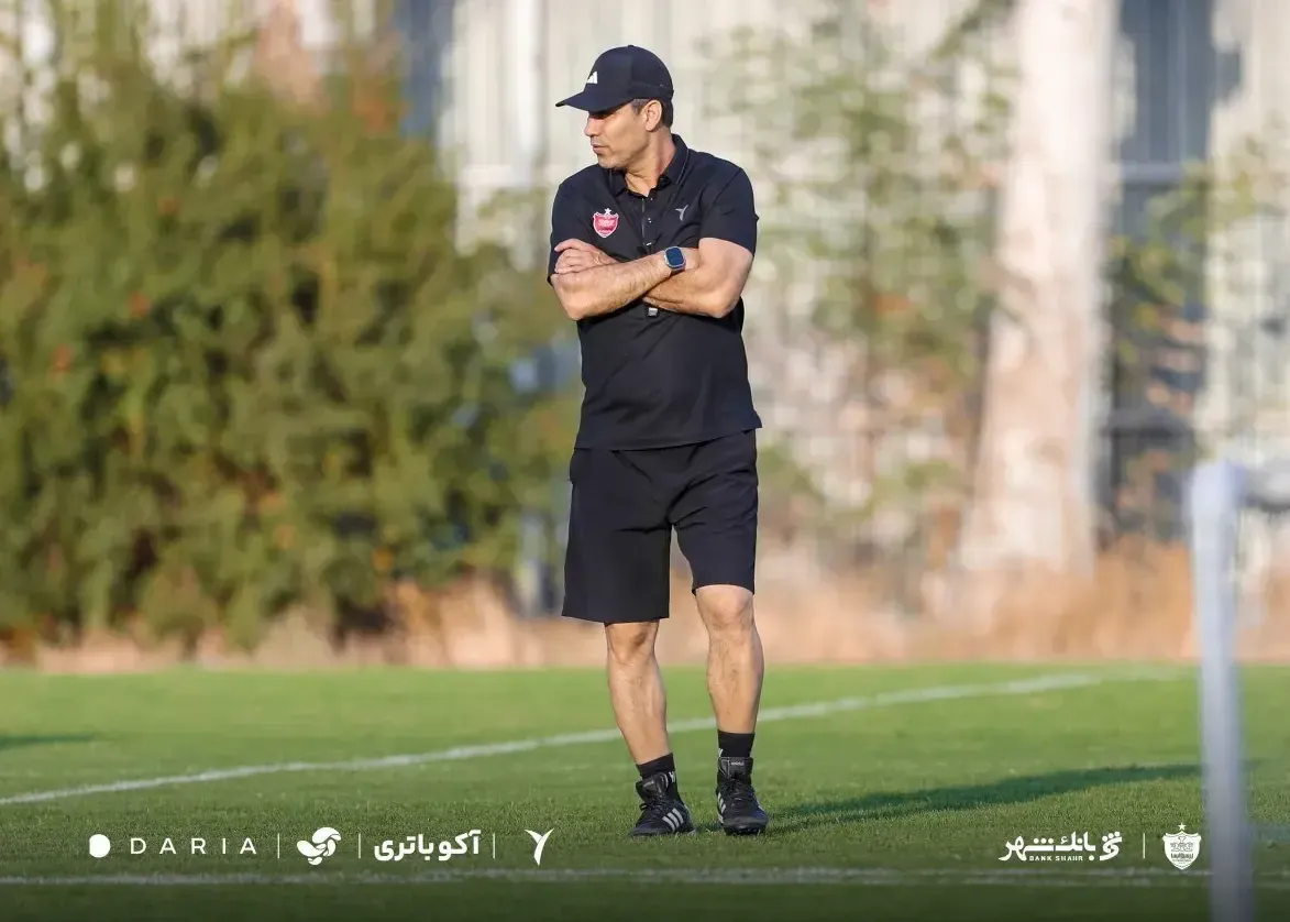 به ترکیب برنده دست میزند؟/ ابهام بزرگ در ترکیب پرسپولیس مقابل نفت!
