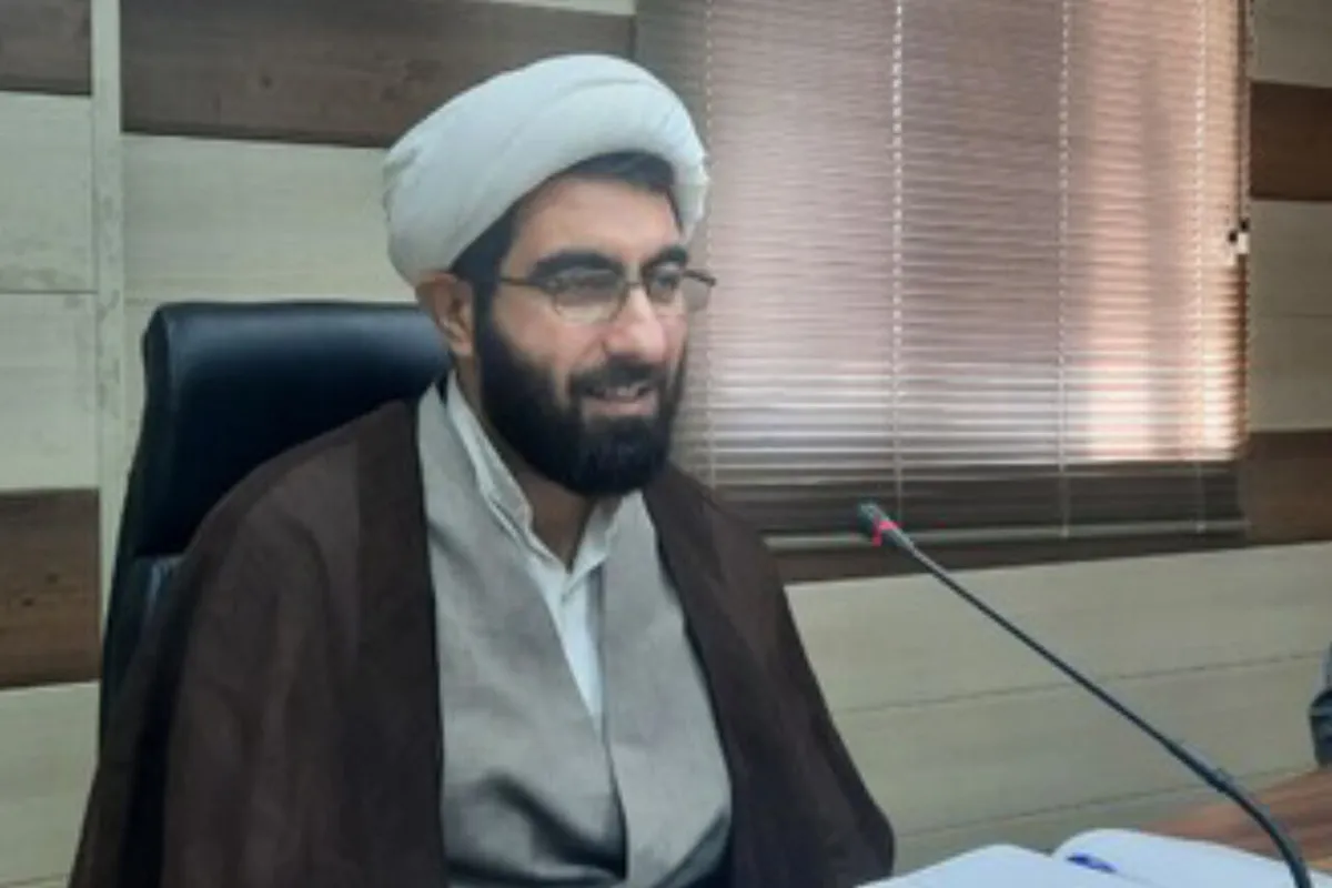 قربانی: غیبت برخی مسئولان در کنار حضور ۸ماهه مردم قابل چشمپوشی نیست