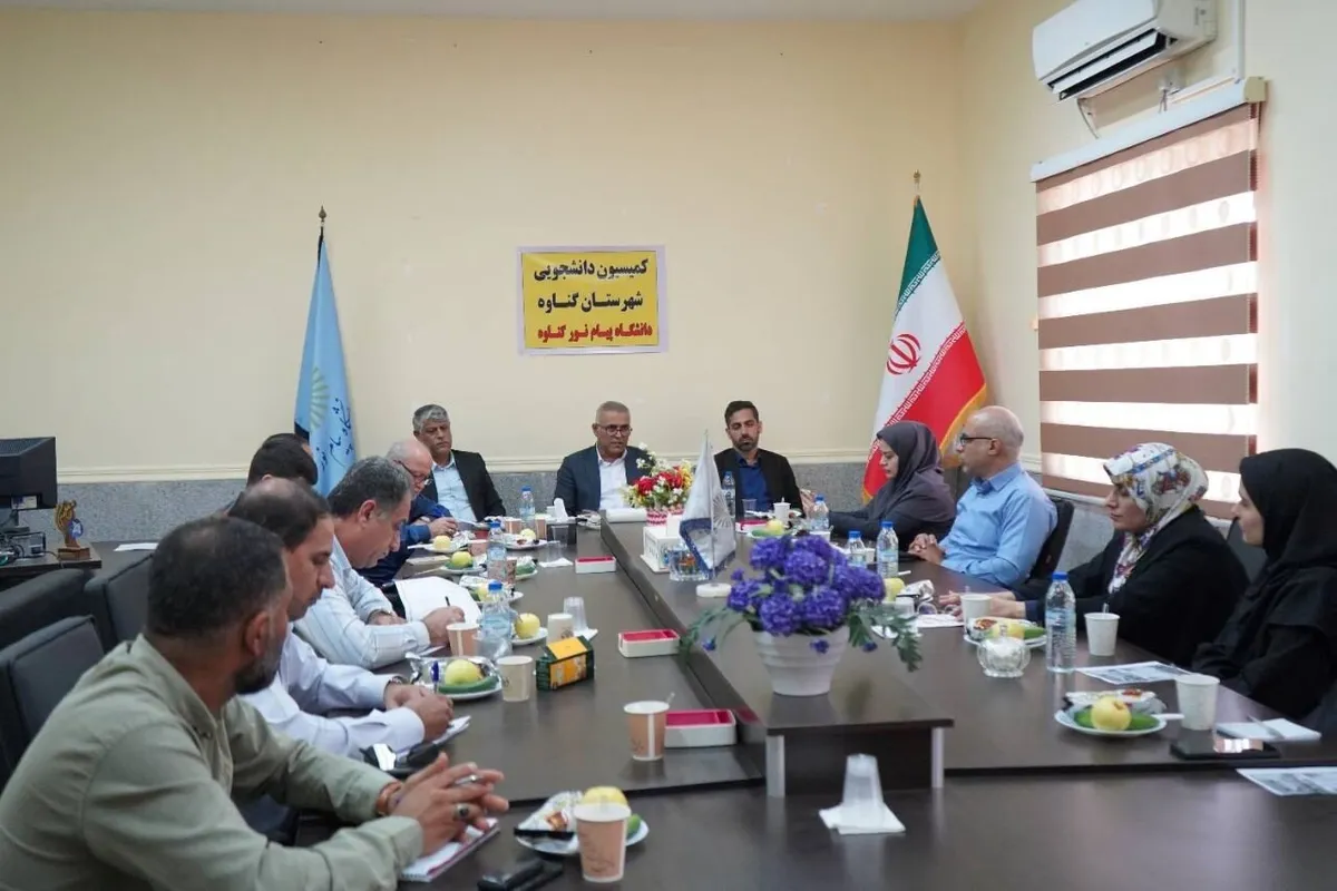 فرماندار گناوه بر تقویت مطالبه‌گری دانشجویان تاکید کرد