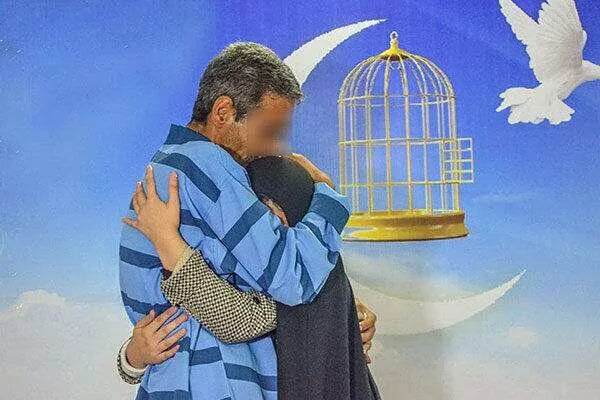 نیکوکار یزدی مقیم خارج ۸۰۰ میلیون تومان برای آزادی ۸ زندانی اهدا کرد
