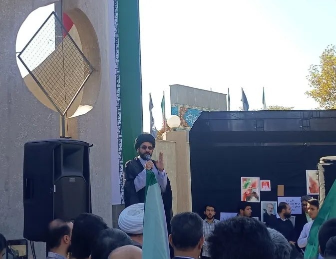 مدیر اندیشکده سعداء: ملت ایران جز با دستور ولی فقیه خیابان را خالی نمی‌کند
