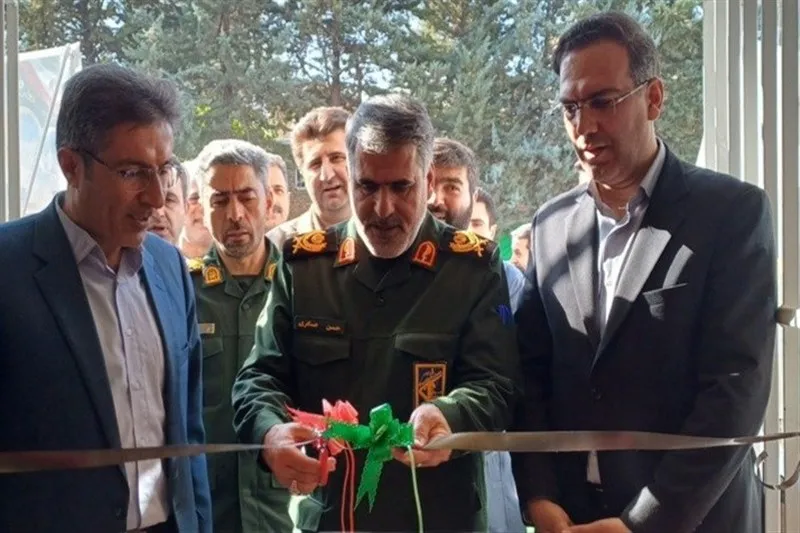 گرامی‌داشت شهدای دانش‌آموز سنندج/پیوند دانش و ایمان در تربیت نسل آینده
