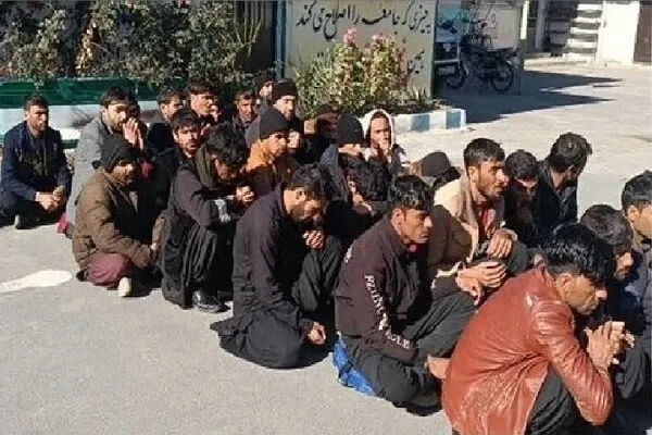 جمع آوری ۱۸۳ نفر از اتباع بیگانه و غیرمجاز در چابهار
